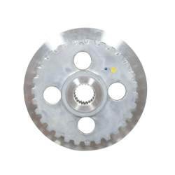 เรือนคลัทช์ตัวกลาง