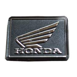 เครื่องหมายปีกนก (MARUI)